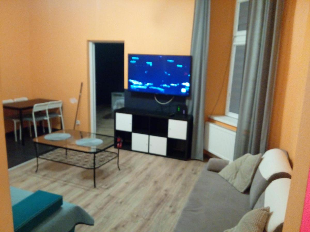 Sophus Respite. Samo Centrum Krakowa Bilik gambar